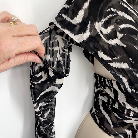 Naked Wardrobe Wrap Top NEW Sz M Style NW-C2128 Black White Zebra Print Sheer - Picture 3 of 9